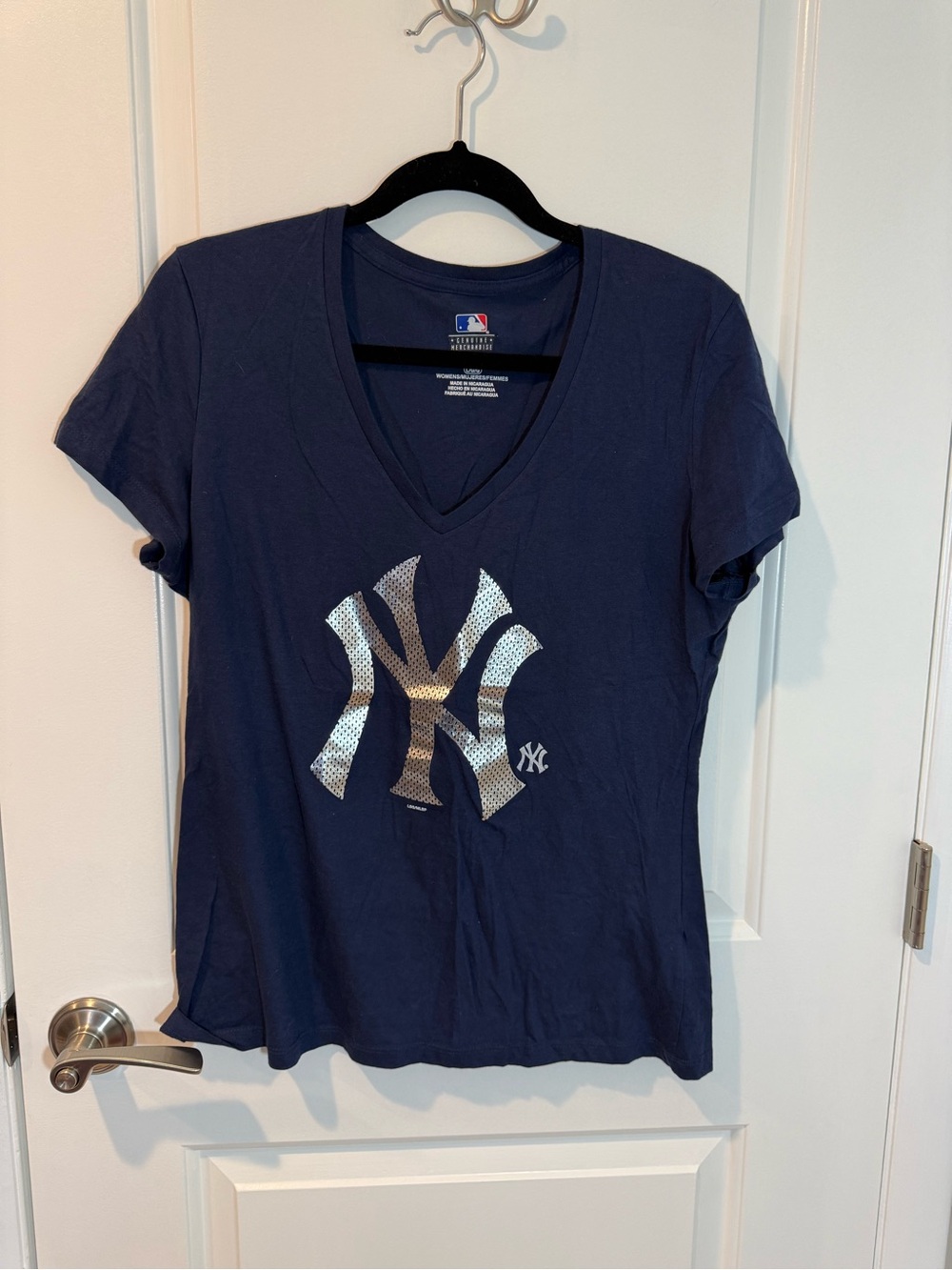 MLB Navy Women's V‑Neck Tee with Silver Sequin Yankees Logo